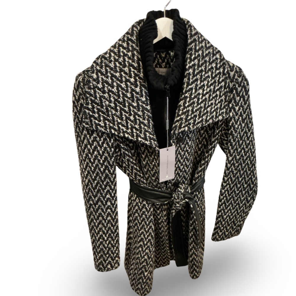 Marc New York Black and White herringbone pattern coat Brand New with Tags! - Picture 2 of 11